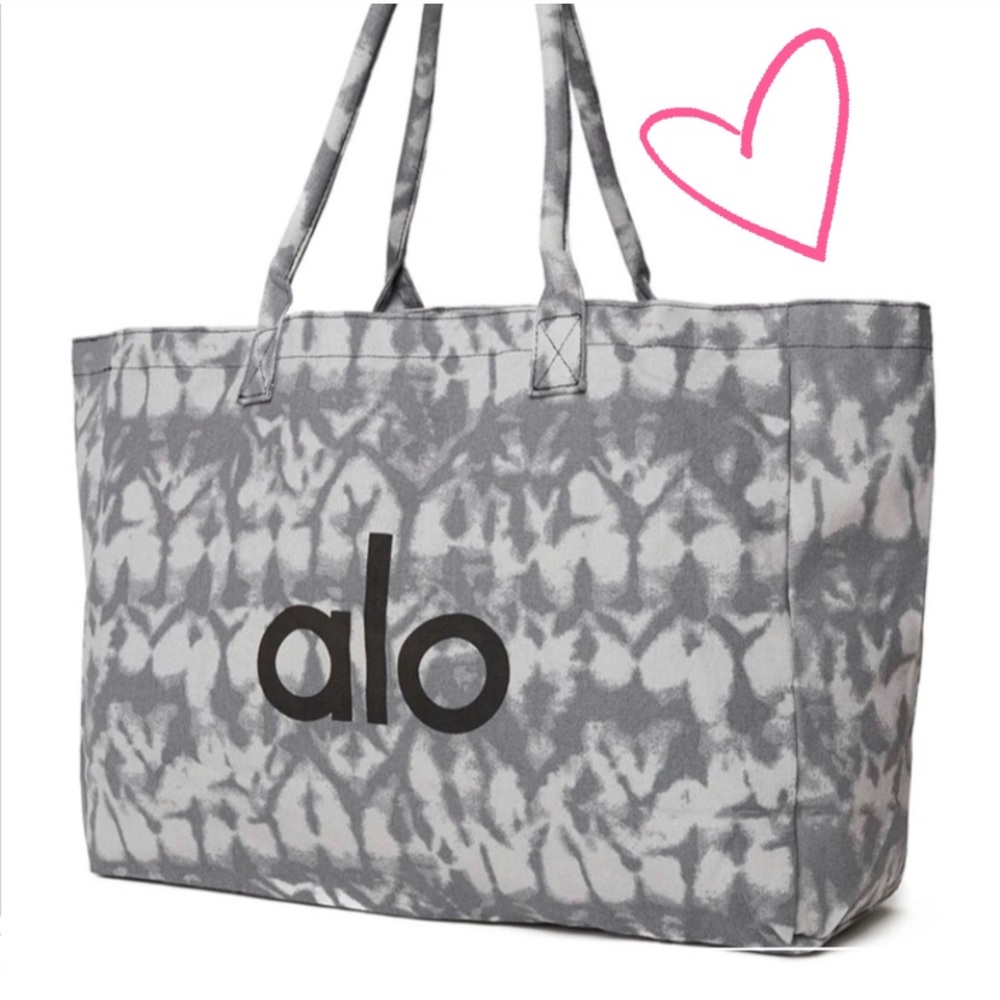 ALO Yoga Gray and White Tote Bag
